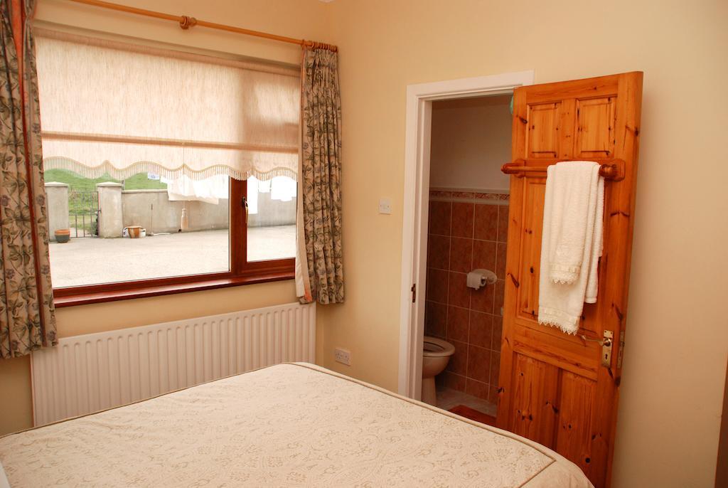 Cradog Farmhouse B&B Urlingford Værelse billede